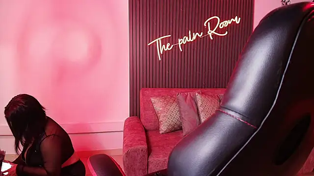 arianna smith  online show from November 27, 7:58 pm