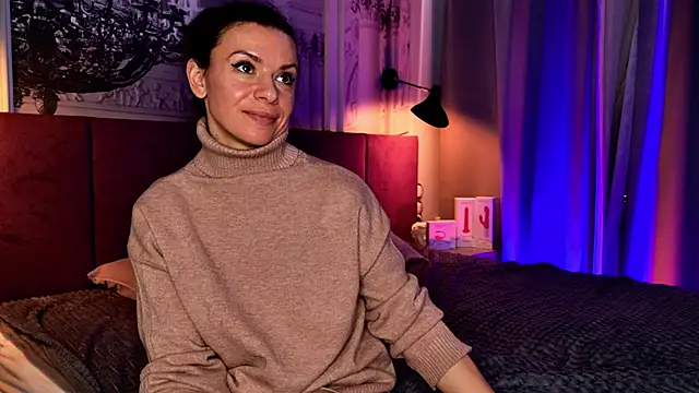 Snapshot of SofiaFoster_ chatting on February 2, 5:15 pm SofiaFoster online show from February 2, 5:15 pm