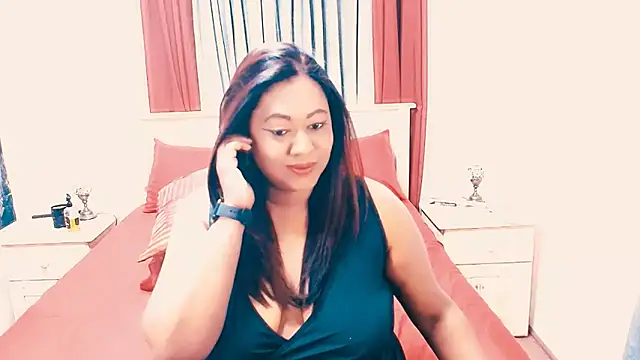 Snapshot of Indianlust69 chatting on May 2, 7:41 pm Indianlust69 online show from May 2, 7:41 pm