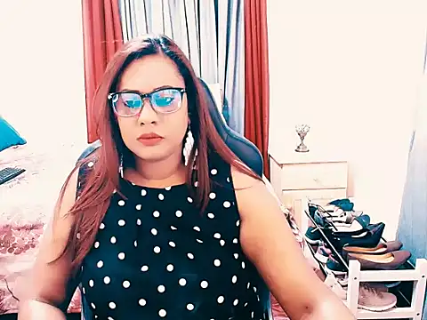 Indianlust69 online show from March 3, 12:23 pm