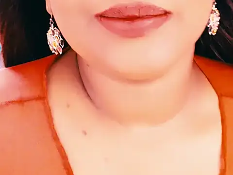 Indianlust69 online show from February 14, 10:10 pm