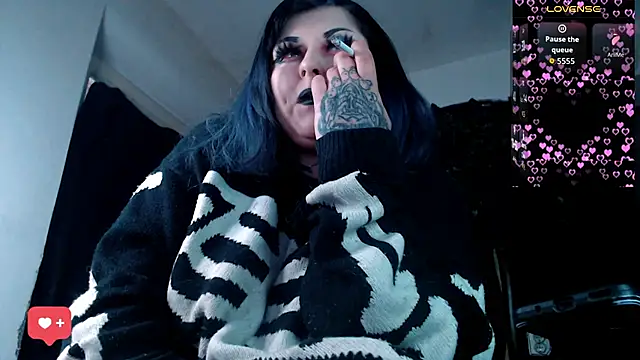 Psychobitch7 online show from April 3, 5:36 am