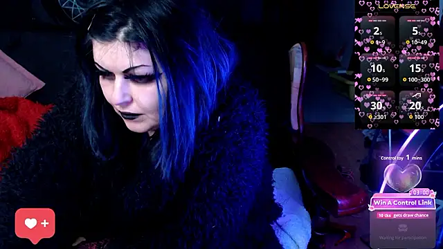 Psychobitch7 online show from March 18, 10:43 pm