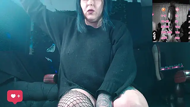 Psychobitch7 online show from May 18, 8:13 pm