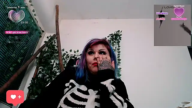 Snapshot of Psychobitch7 chatting on October 7, 8:21 pm Psychobitch7 online show from October 7, 8:21 pm