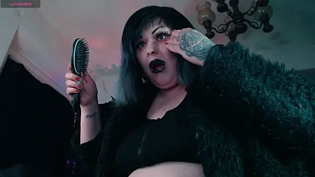 Psychobitch7 online show from April 13, 6:01 pm