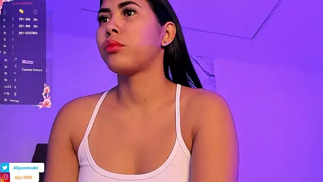 alysson 18 online show from December 4, 1:54 pm