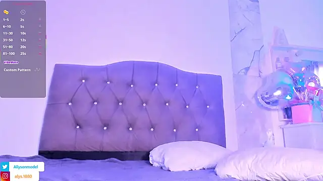 alysson 18 online show from February 25, 2:28 pm