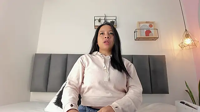 MaraOwen  online show from December 20, 12:08 pm