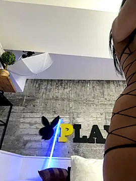 Snapshot of NikkiStarX chatting on November 2, 6:13 pm NikkiStarX online show from November 2, 6:13 pm