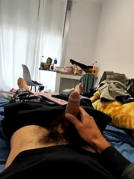 christianvlc93 online show from March 6, 10:32 am