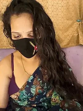 Rising Smiler online show from December 21, 6:09 pm