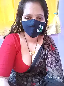 Snapshot of Rising_Smiler chatting on November 20, 8:48 am Rising Smiler online show from November 20, 8:48 am