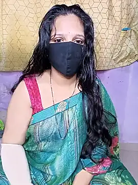 Snapshot of Rising_Smiler chatting on February 17, 9:03 am Rising Smiler online show from February 17, 9:03 am
