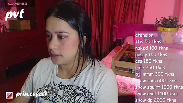 princesskelly online show from February 18, 4:21 am