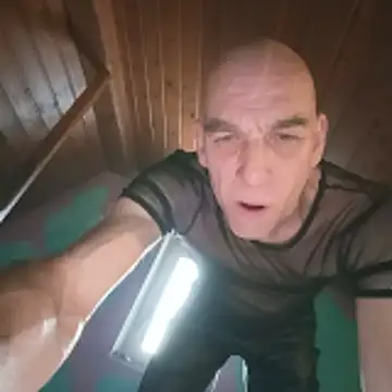 Snapshot of porno-freak chatting on February 24, 4:30 pm porno-freak online show from February 24, 4:30 pm