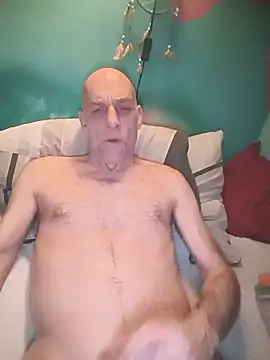 Snapshot of porno-freak chatting on February 10, 12:31 am porno-freak online show from February 10, 12:31 am