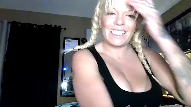 marilyn420 online show from November 27, 5:41 am