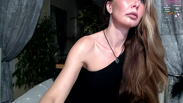 Aurora108 online show from February 25, 10:31 pm