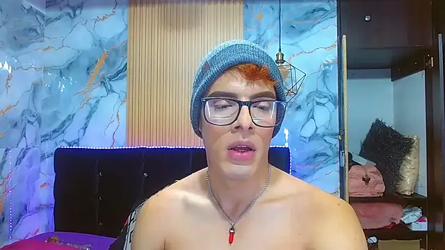 Snapshot of angel_sexyevil chatting on September 11, 12:27 pm angel sexyevil online show from September 11, 12:27 pm