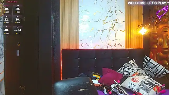 Snapshot of angel_sexyevil chatting on October 26, 12:27 pm angel sexyevil online show from October 26, 12:27 pm