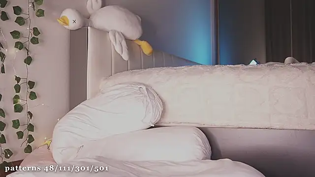 liassmolly1 couple online show from February 28, 3:04 pm