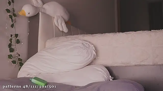 liassmolly1 couple online show from February 1, 4:11 pm