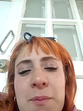 Snapshot of sarah_lovesu chatting on October 3, 7:26 pm sarah lovesu online show from October 3, 7:26 pm