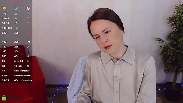 VickyGolden online show from February 18, 5:05 am