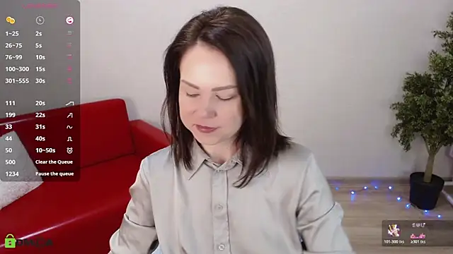 VickyGolden online show from February 28, 5:18 am