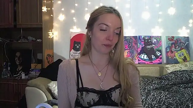 SecretSophia online show from January 5, 3:43 am