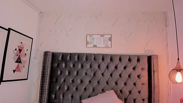 Kim Blane online show from February 20, 6:19 am