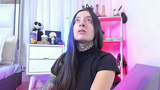 SAMANTHA DM online show from October 4, 2:07 pm