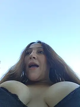 Snapshot of VickyHoult chatting on October 24, 9:25 pm VickyHoult online show from October 24, 9:25 pm