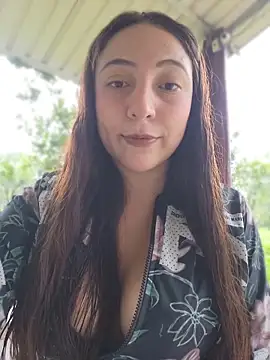 VickyHoult online show from April 17, 10:01 pm