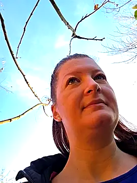 Analimado18 online show from November 1, 2:44 pm