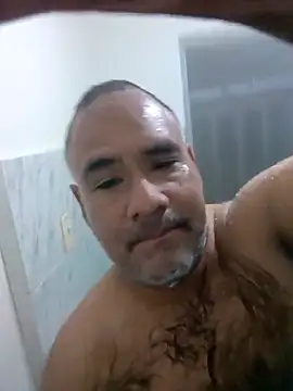 Snapshot of PhillDrake11 chatting on October 23, 3:27 am PhillDrake11 online show from October 23, 3:27 am