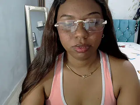 karolwillians online show from June 19, 12:55 pm