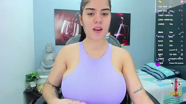 Snapshot of pearl_weet chatting on March 20, 5:47 pm pearl weet online show from March 20, 5:47 pm