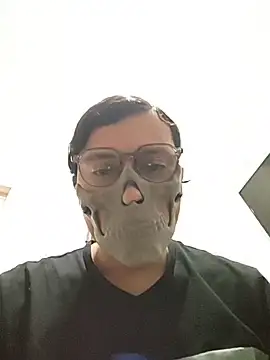 HardestPepe online show from March 23, 6:13 am