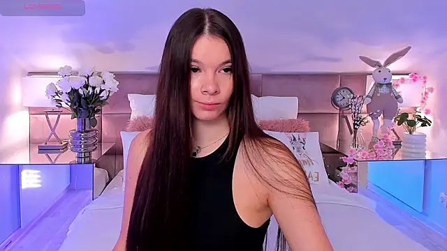 MiaMuse online show from March 28, 8:10 pm