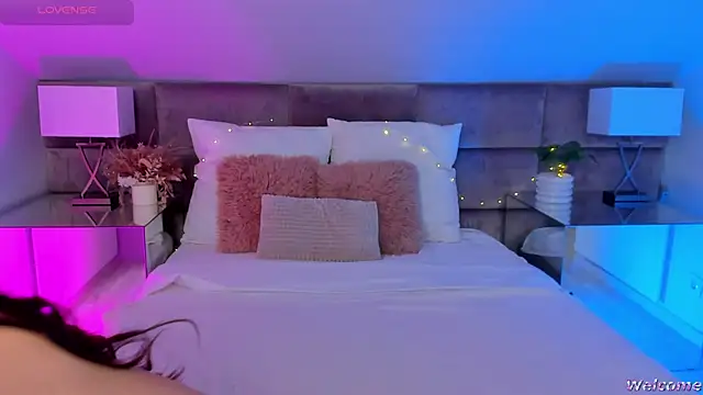 MiaMuse online show from November 15, 8:13 pm