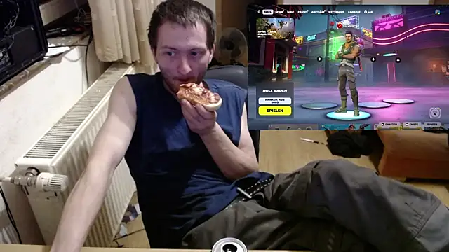Snapshot of sexymann92 chatting on March 18, 10:28 am sexymann92 online show from March 18, 10:28 am
