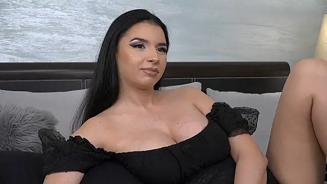 Natanniella online show from June 11, 2:53 am
