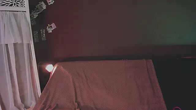 juby yuby online show from October 24, 1:43 pm