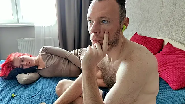 GenrikhBecca online show from April 7, 6:48 am