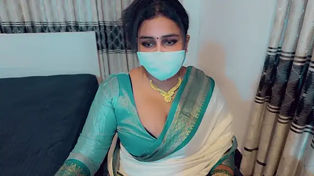 Snapshot of SonY_CaM chatting on June 17, 9:08 am SonY CaM online show from June 17, 9:08 am