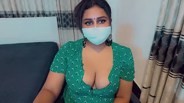 Snapshot of SonY_CaM chatting on June 30, 10:04 am SonY CaM online show from June 30, 10:04 am