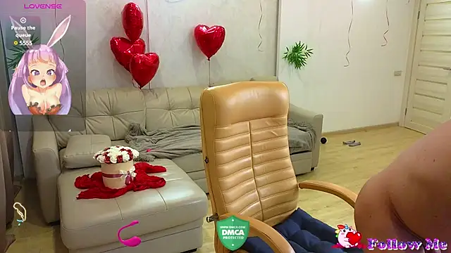 Snapshot of Rabbits_couplee chatting on February 13, 6:26 pm Rabbits couplee online show from February 13, 6:26 pm