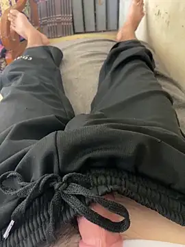 Snapshot of stevesaa chatting on November 7, 8:19 am stevesaa online show from November 7, 8:19 am